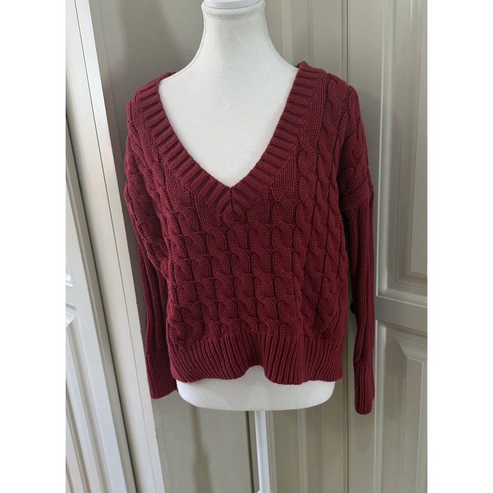 Express Cable Knit‎ V Neck Sweater Women Small Red Chunky Knit Cozy Pullover
